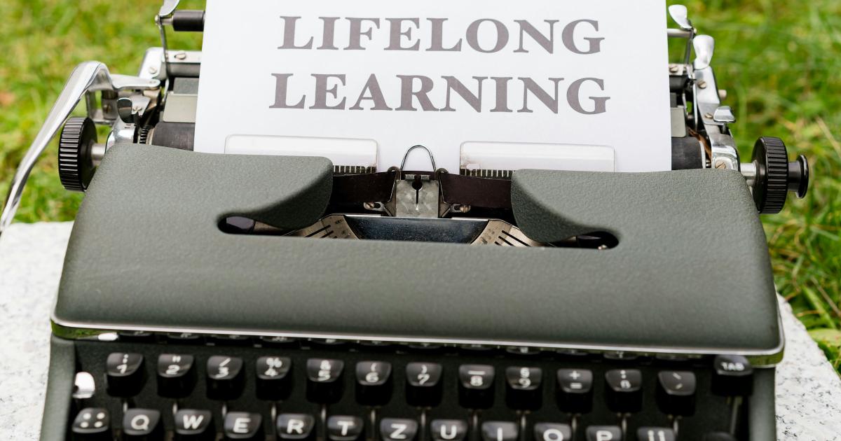 Mastering Agentic AI: The Learning and Adaptation Pattern